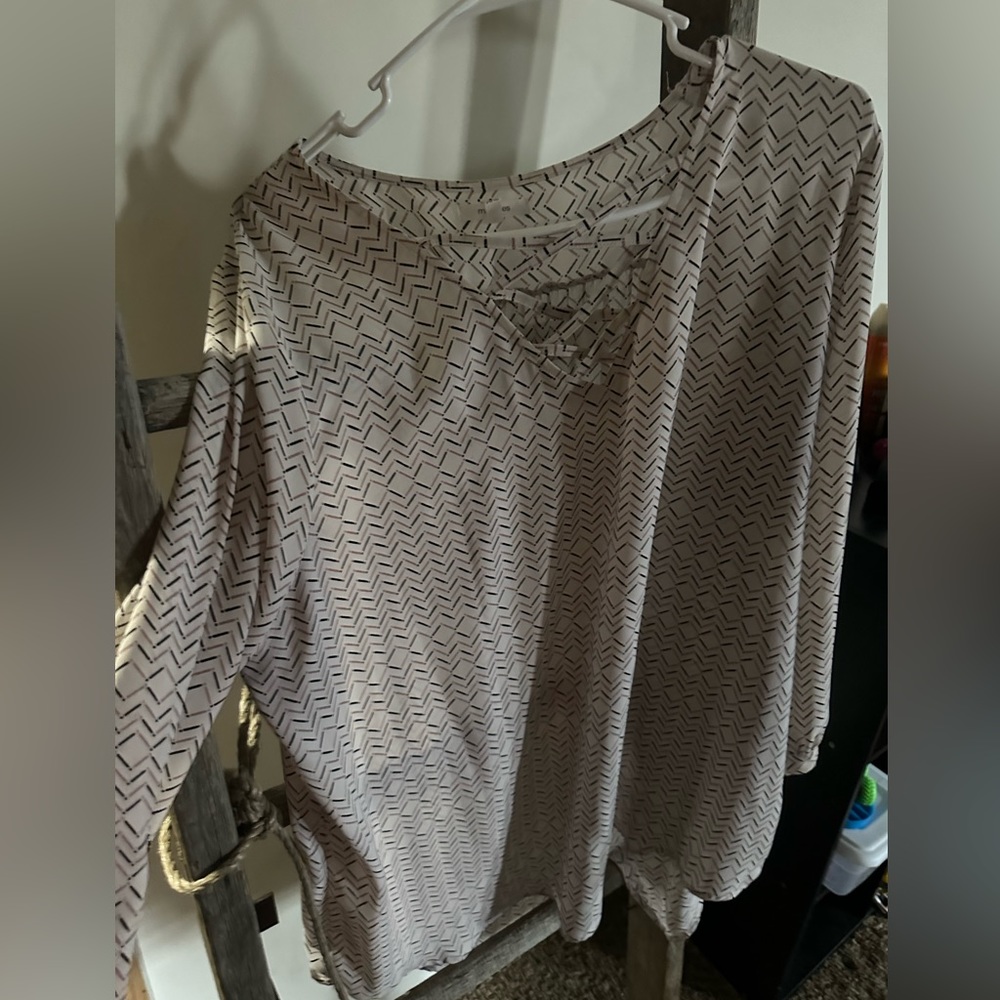Blouse top
